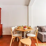 Portucale ! Costa Caparica Triplex W/ Terrace Holiday home Costa da Caparica