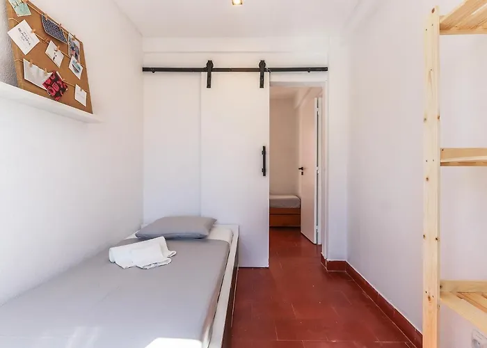 Portucale ! Costa Caparica Triplex W/ Terrace * Costa de Caparica